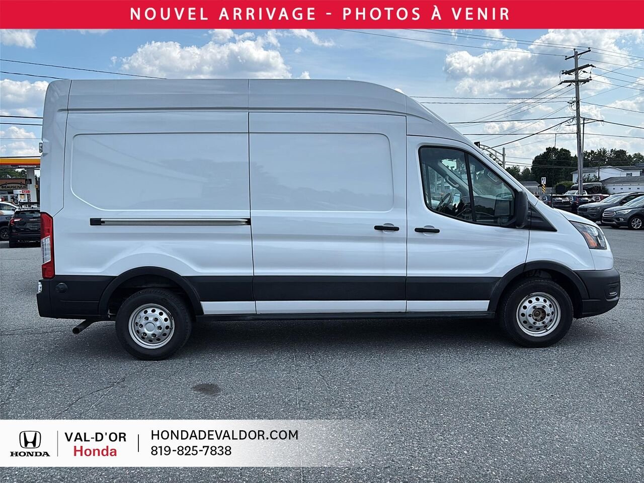 2025 Ford Transit fourgon utilitaire T-250 TI toit surélevé 148 po PNBV de 9 070 lb White Val-d'Or - photo #2