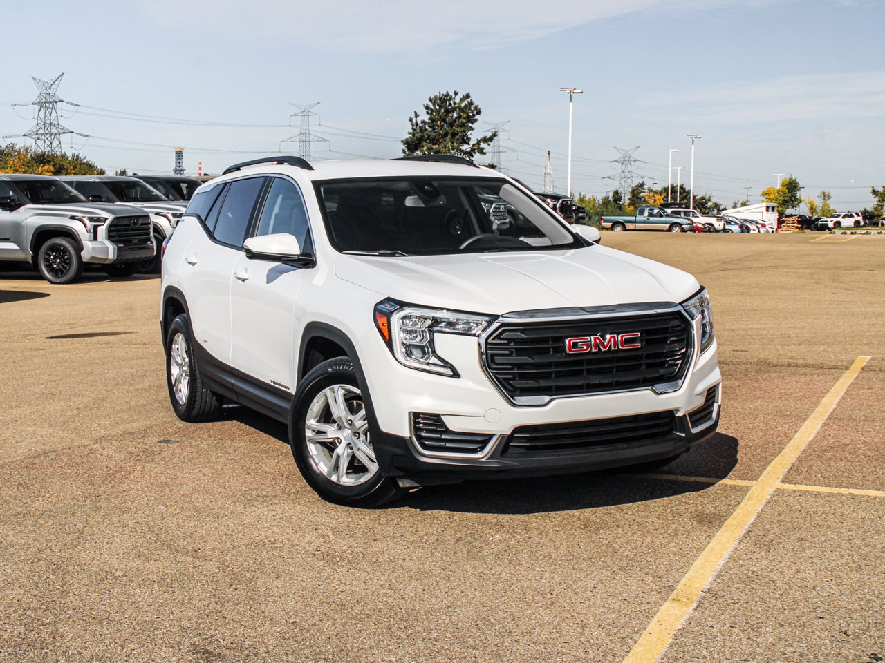 2024 GMC Terrain AWD 4dr SLE White Sherwood Park - photo #1
