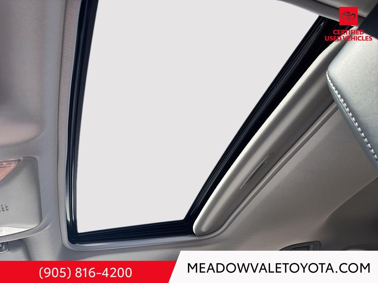 2020 Toyota RAV4 Sunroof, Back up Camera, Push Button Start Midnight Black Metallic Mississauga - photo #10