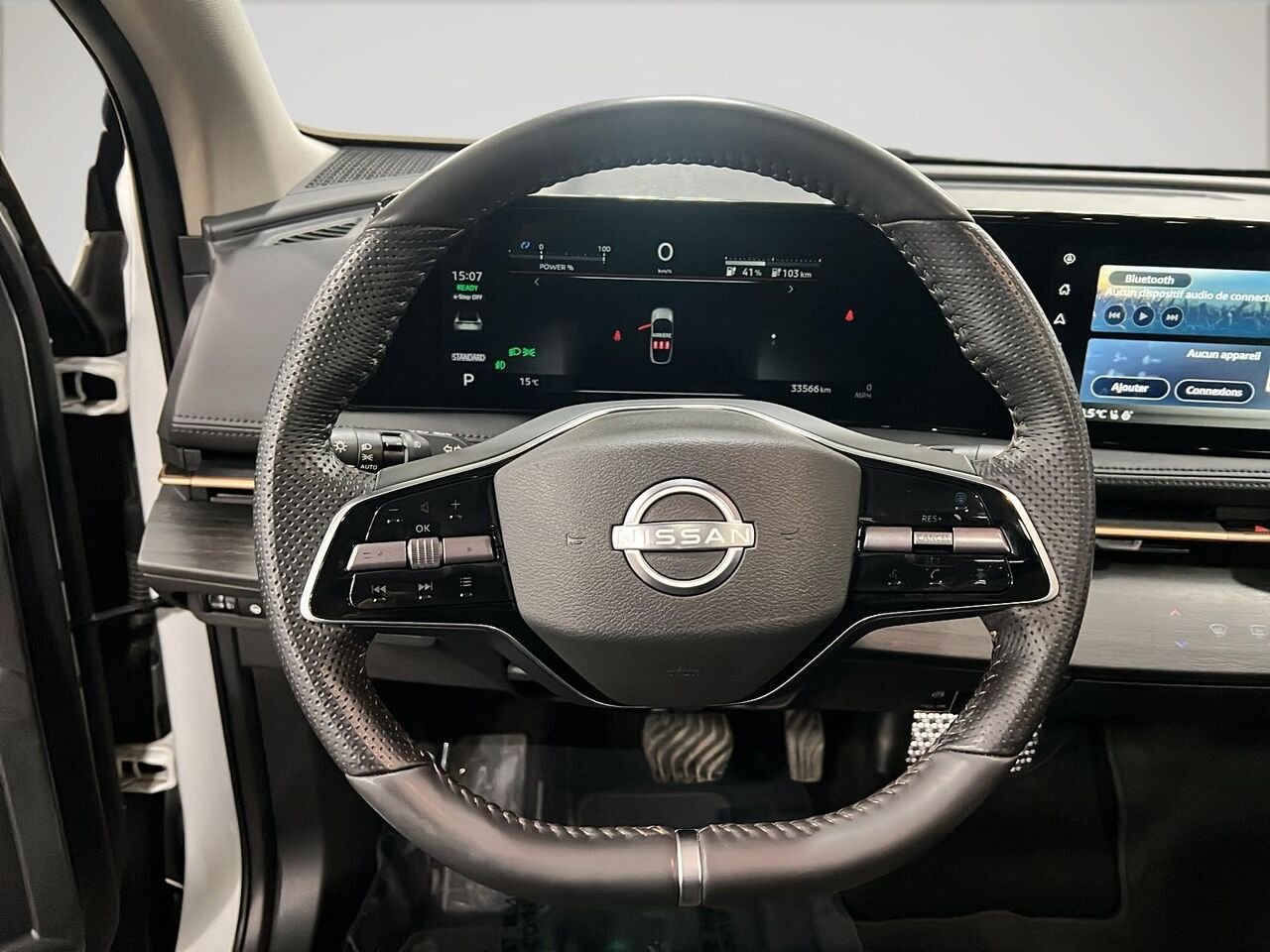 Nissan ARIYA 2024 Blanc Québec - photo #11