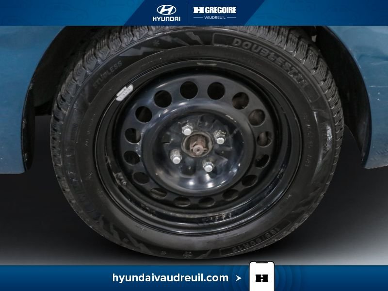 2019 Nissan MICRA Blue Blainville - photo #31