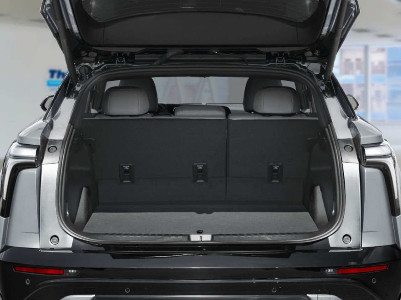 2027 CHEVROLET Blazer EV Traction intégrale 4 portes SS BLACK Sherbrooke - photo #7