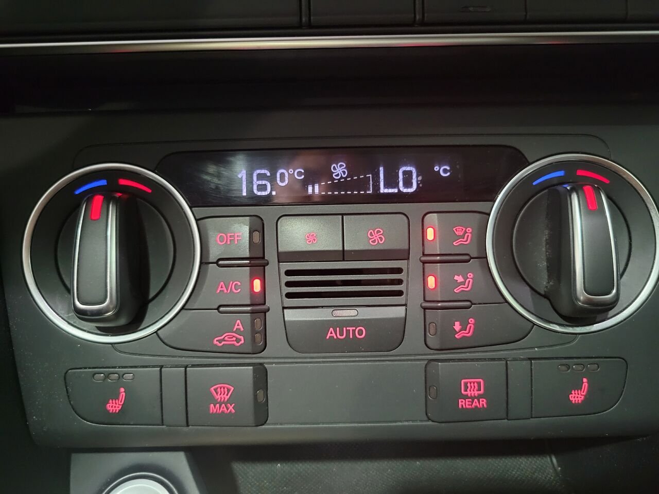 2018 Audi Q3 Grey  - photo #27