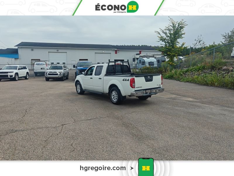 2018 Nissan Frontier White Laval - photo #5