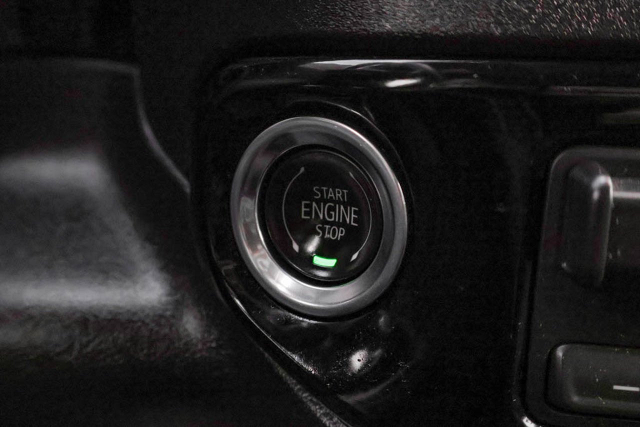 2026 Chevrolet Silverado 1500 4WD Crew Cab 147 LT Black Sherwood Park - photo #22