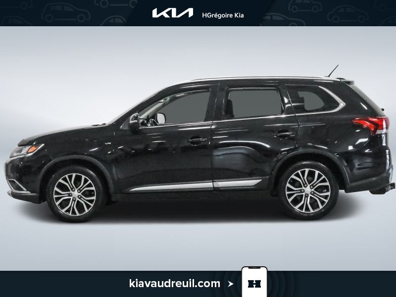 2016 Mitsubishi Outlander Black Laval - photo #3
