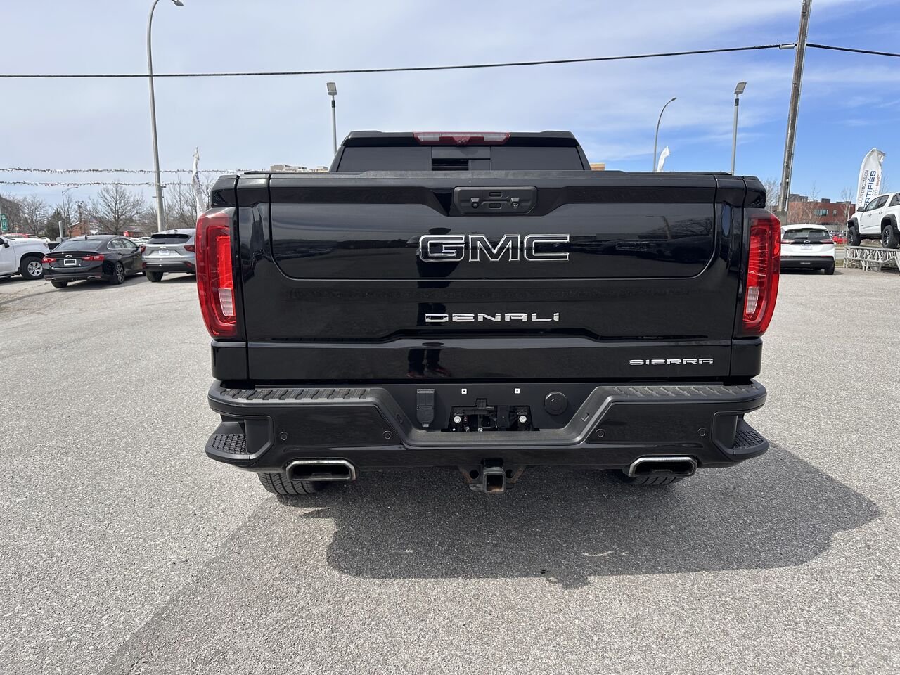 GMC SIERRA K1500 DENALI Denali cabine multiplace 4RM 147 po 2023 Noir Gatineau - photo #22