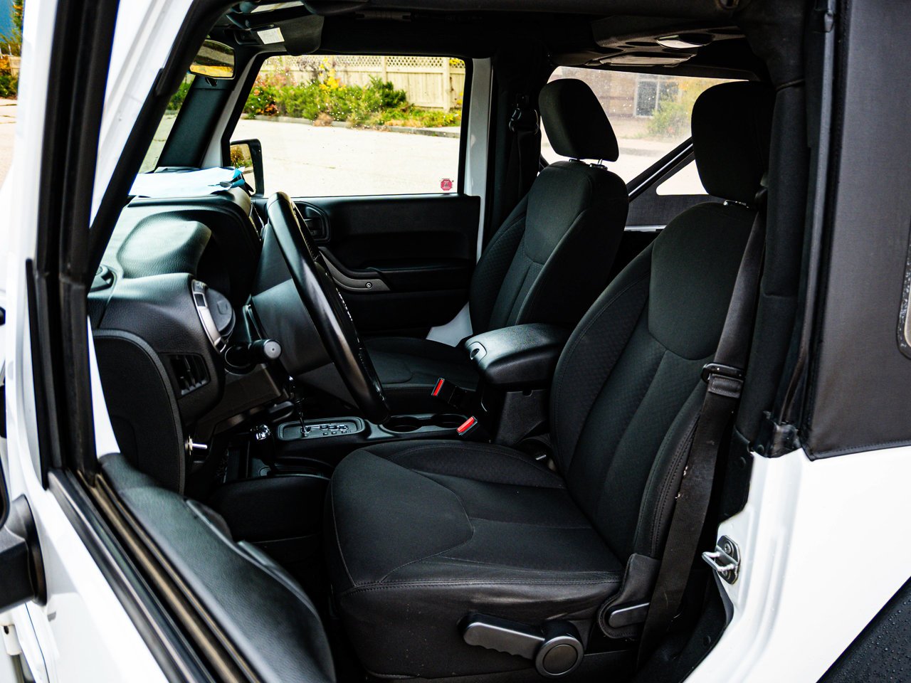 2017 Jeep Wrangler 4WD 2dr Sport White Sherwood Park - photo #18