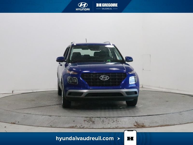 Hyundai Venue 2025 Bleu Laval - photo #0