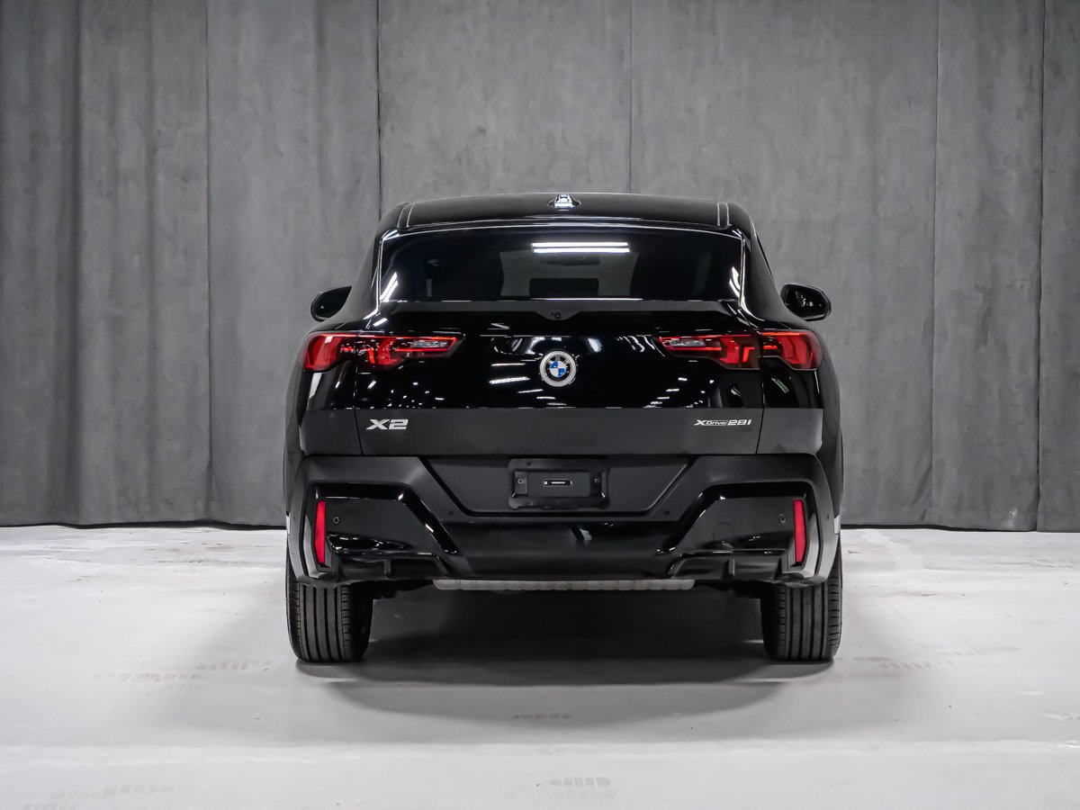 BMW X2 xDrive28i 2025 Noir Montréal - photo #4