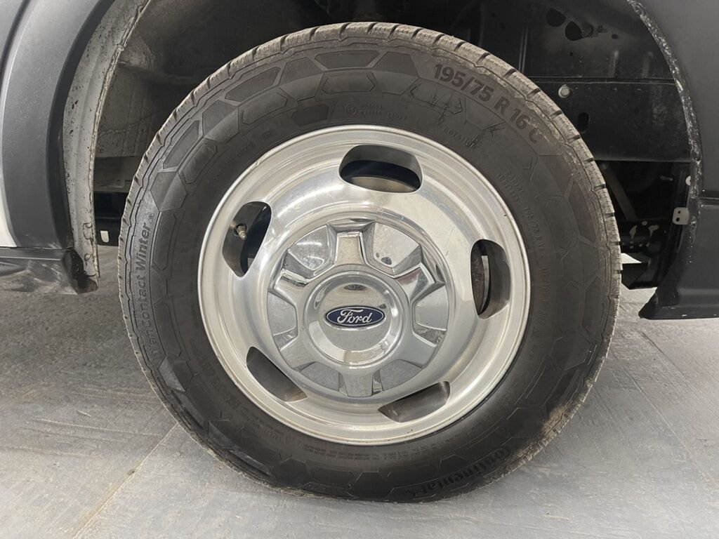 Ford Transit Chassis Cab 2019 Blanc Saint-Eustache - photo #8