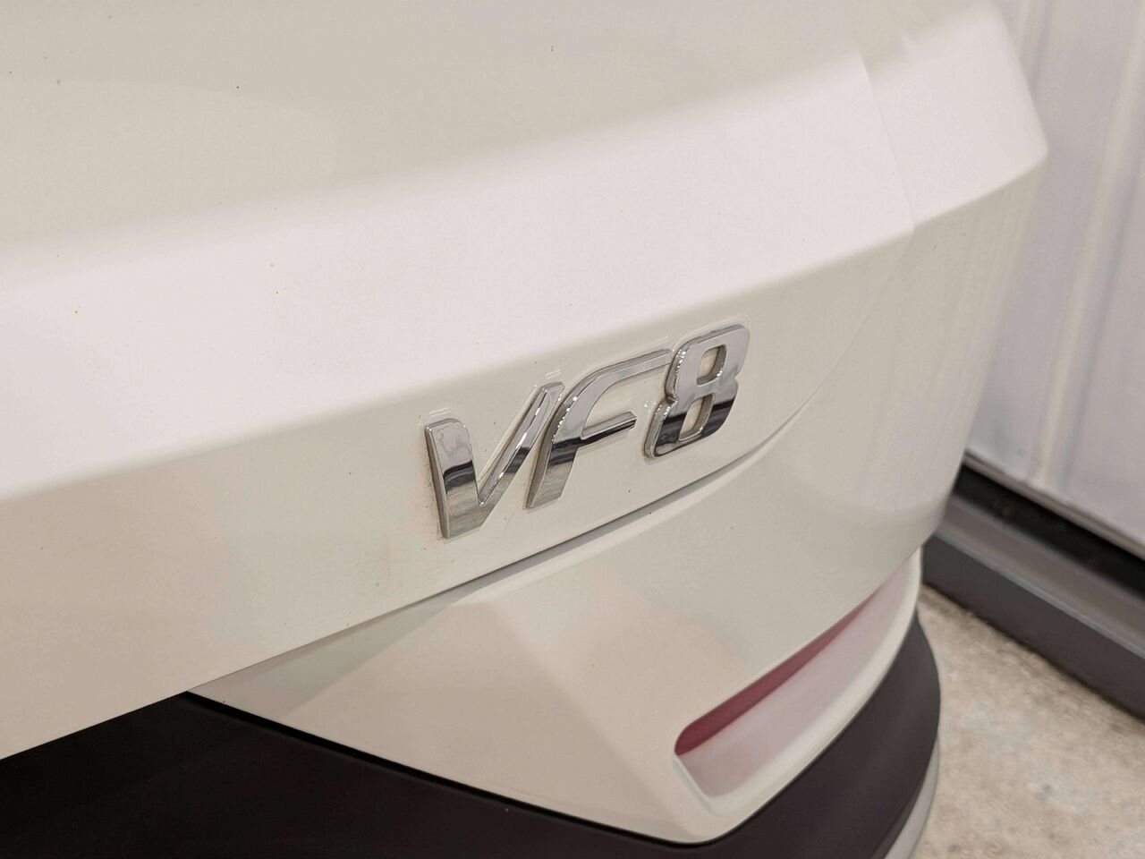 VinFast VF 8 Eco AWD 2025 Blanc Mirabel - photo #33