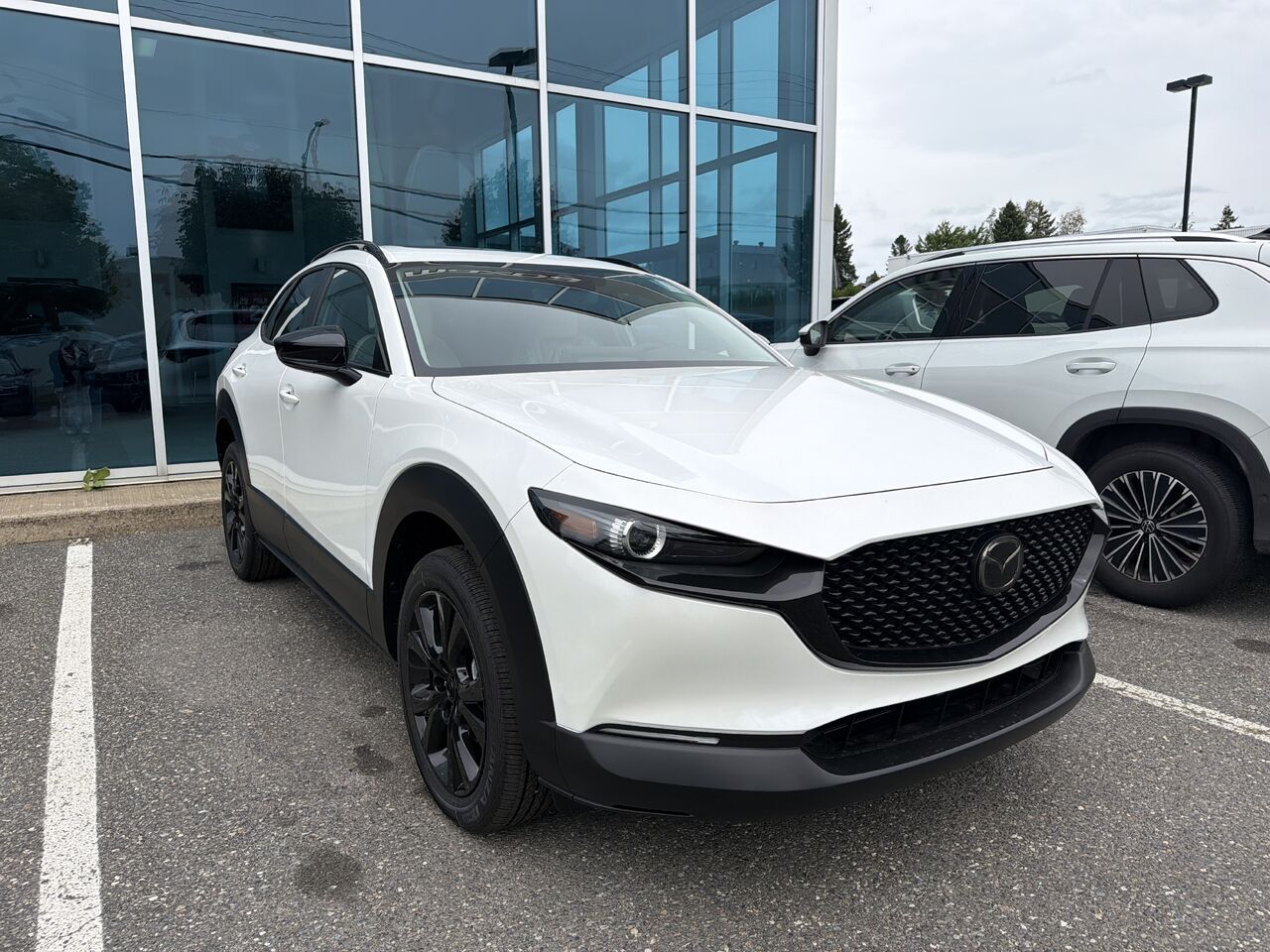 Photo 3 — Mazda CX-30 GS KURO 2026