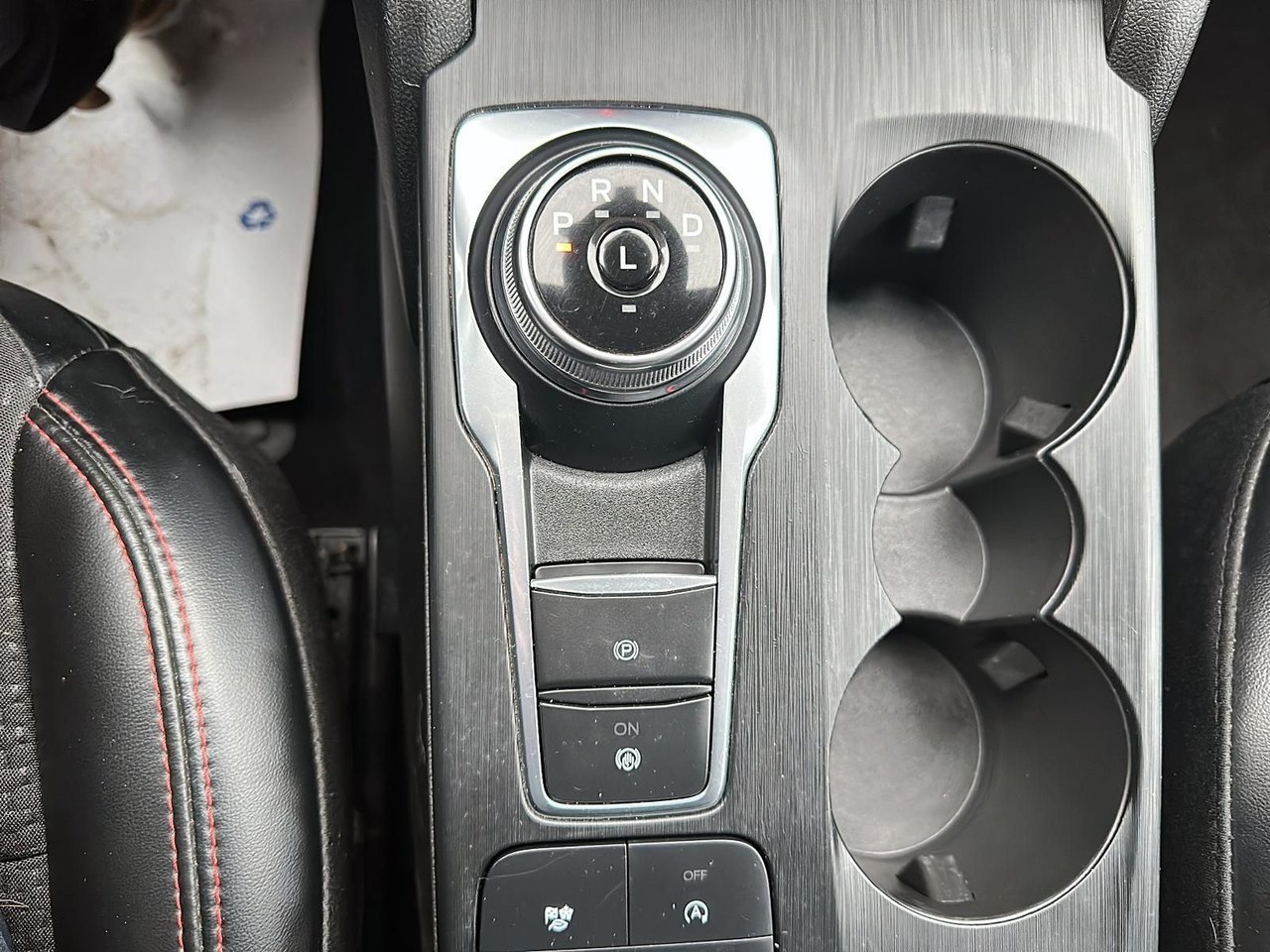Ford Escape 2024 Gris Rouyn-Noranda - photo #12