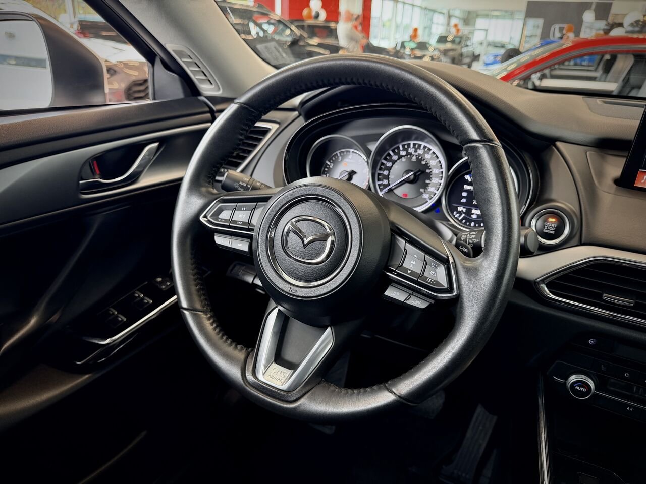 2021 Mazda CX-9 White Notre-Dame-des-Prairies - photo #25