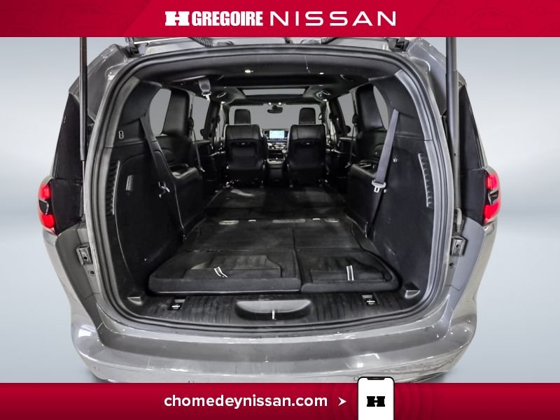 2025 Chrysler Pacifica Grey Saint-Eustache - photo #38
