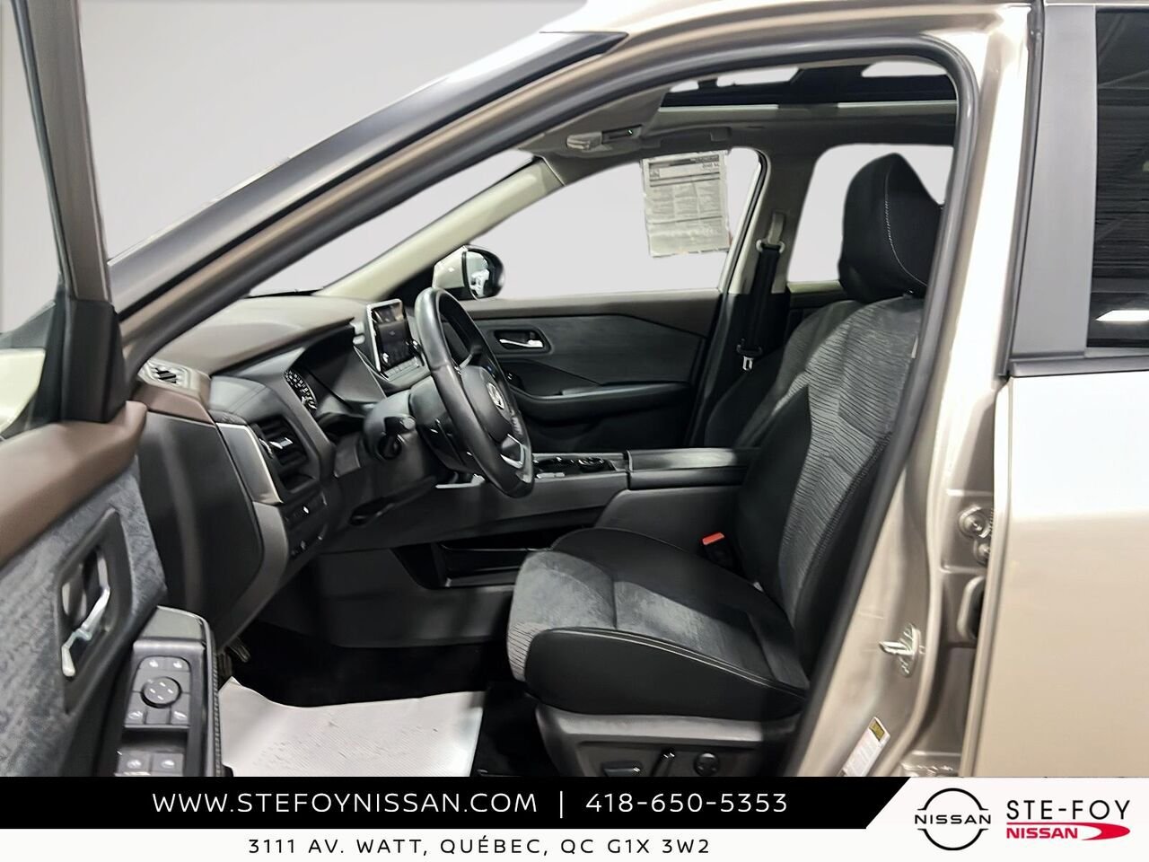 2023 Nissan Rogue SV TI Silver Ste-Foy - photo #8