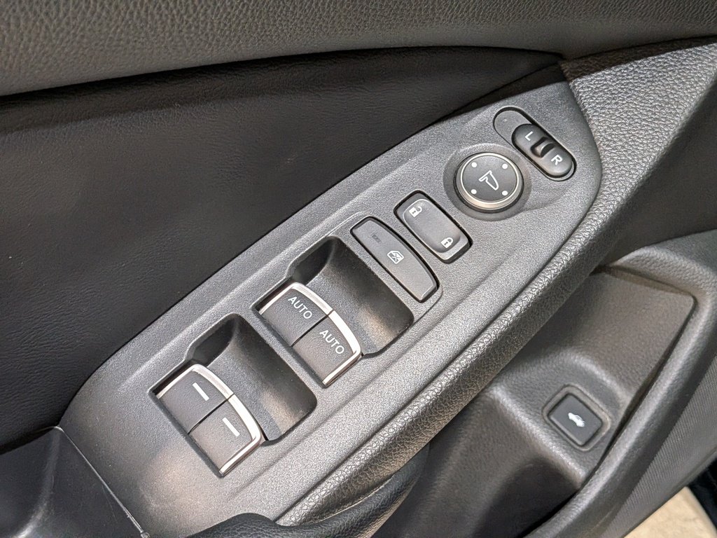 2018 Honda Accord Sedan LX CVT Black Val-David - photo #33
