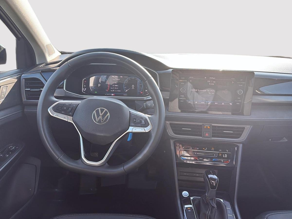 Volkswagen Taos 2026 Blanc pur avec toit noir Rouyn-Noranda - photo #13