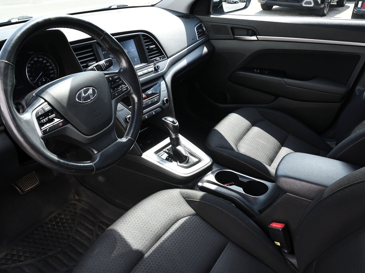Hyundai Elantra GL SE 2018 Argent Saint-Hyacinthe - photo #23