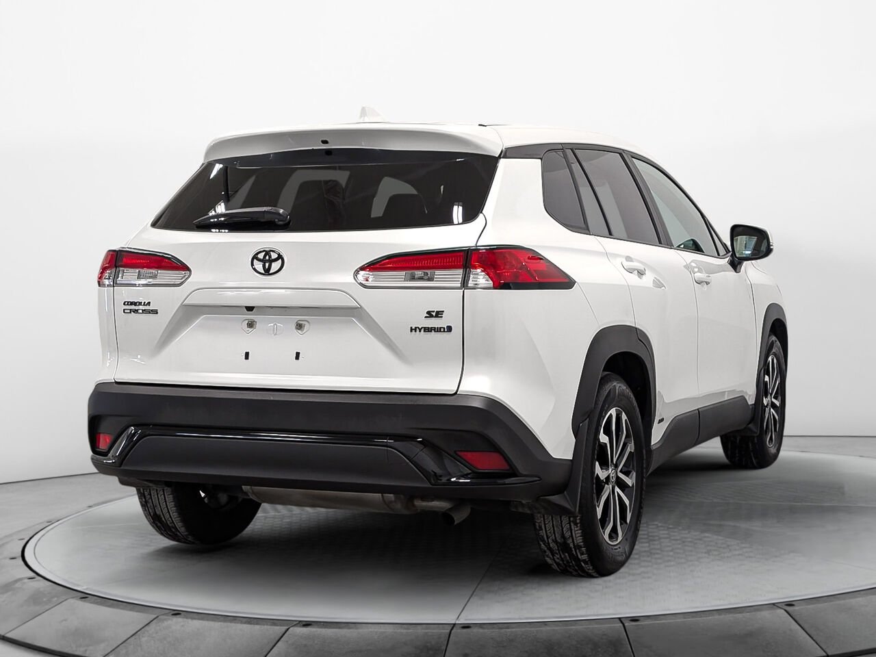 Toyota Corolla Cross AWD AWD Hybrid SE Sièges Chauffants 2023 Blanc Sherbrooke - photo #6