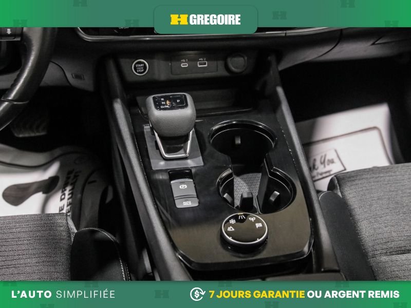 2022 Nissan Rogue Grey Laval - photo #24