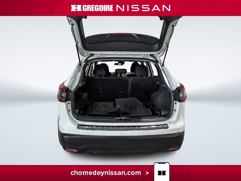 Nissan Qashqai 2023 Blanc Laval - photo #25