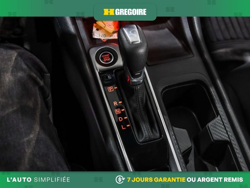 2024 Nissan Sentra Red Blainville - photo #16