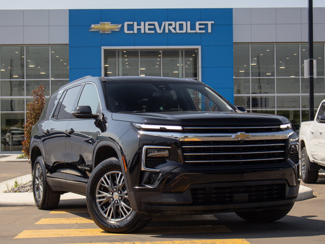 2026 Chevrolet Traverse AWD 4dr LT Black Sherwood Park - photo #14