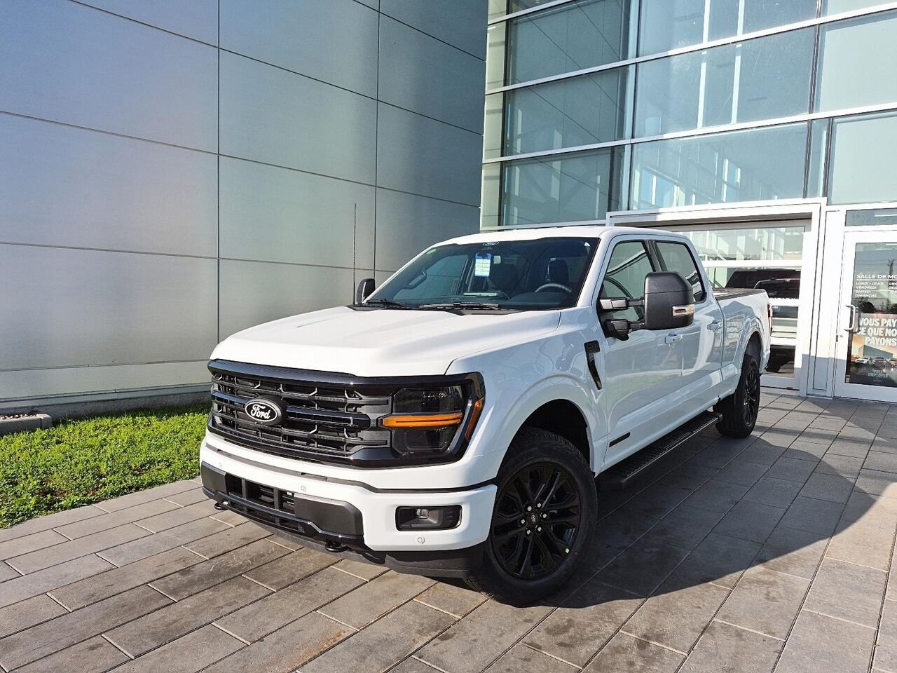 Ford F-150 2F326 | XLT 2026 Blanc Oxford Saint-Jérôme - photo #1