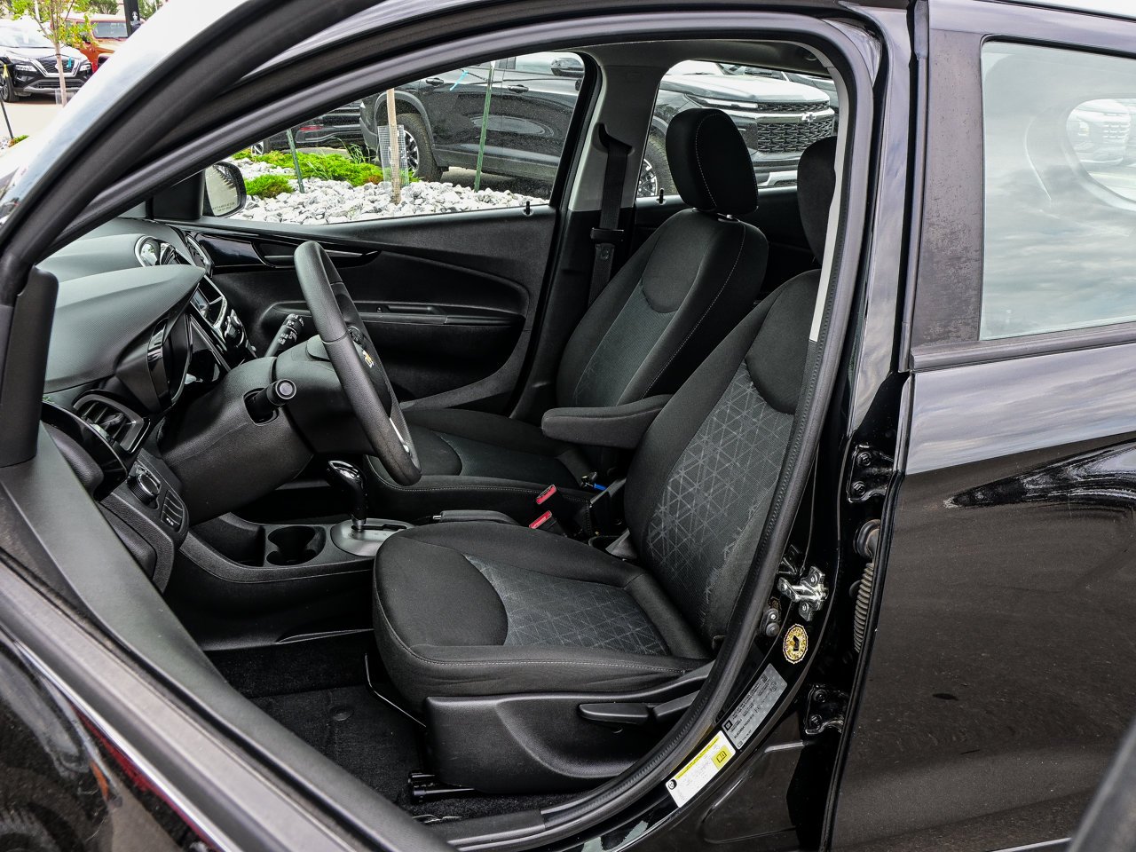 2022 Chevrolet Spark 4dr HB CVT 1LT Black Sherwood Park - photo #15