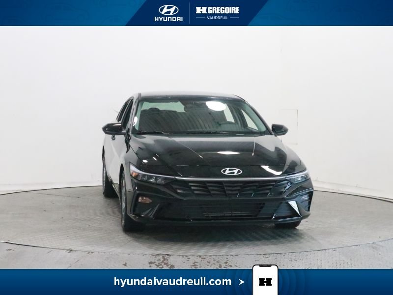 2025 Hyundai Elantra Black Laval - photo #0