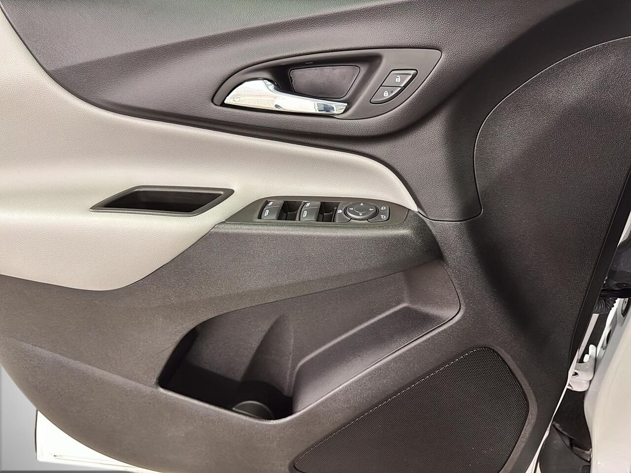 CHEVROLET EQUINOX LS AWD 2024 Blanc Saint-Hyacinthe - photo #10