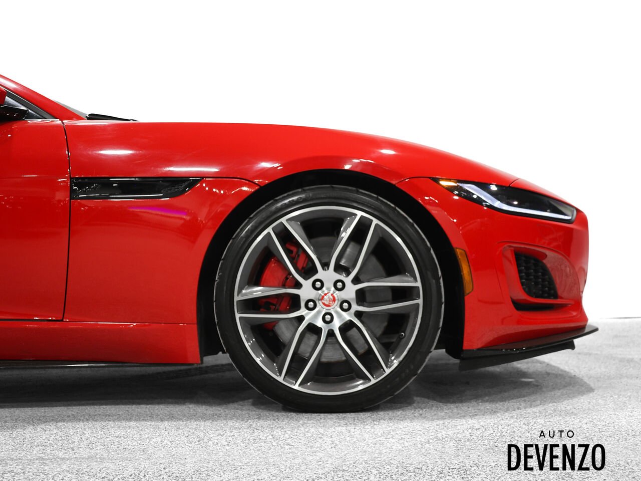 Jaguar F-TYPE 2023 Rouge Saint-Eustache - photo #4