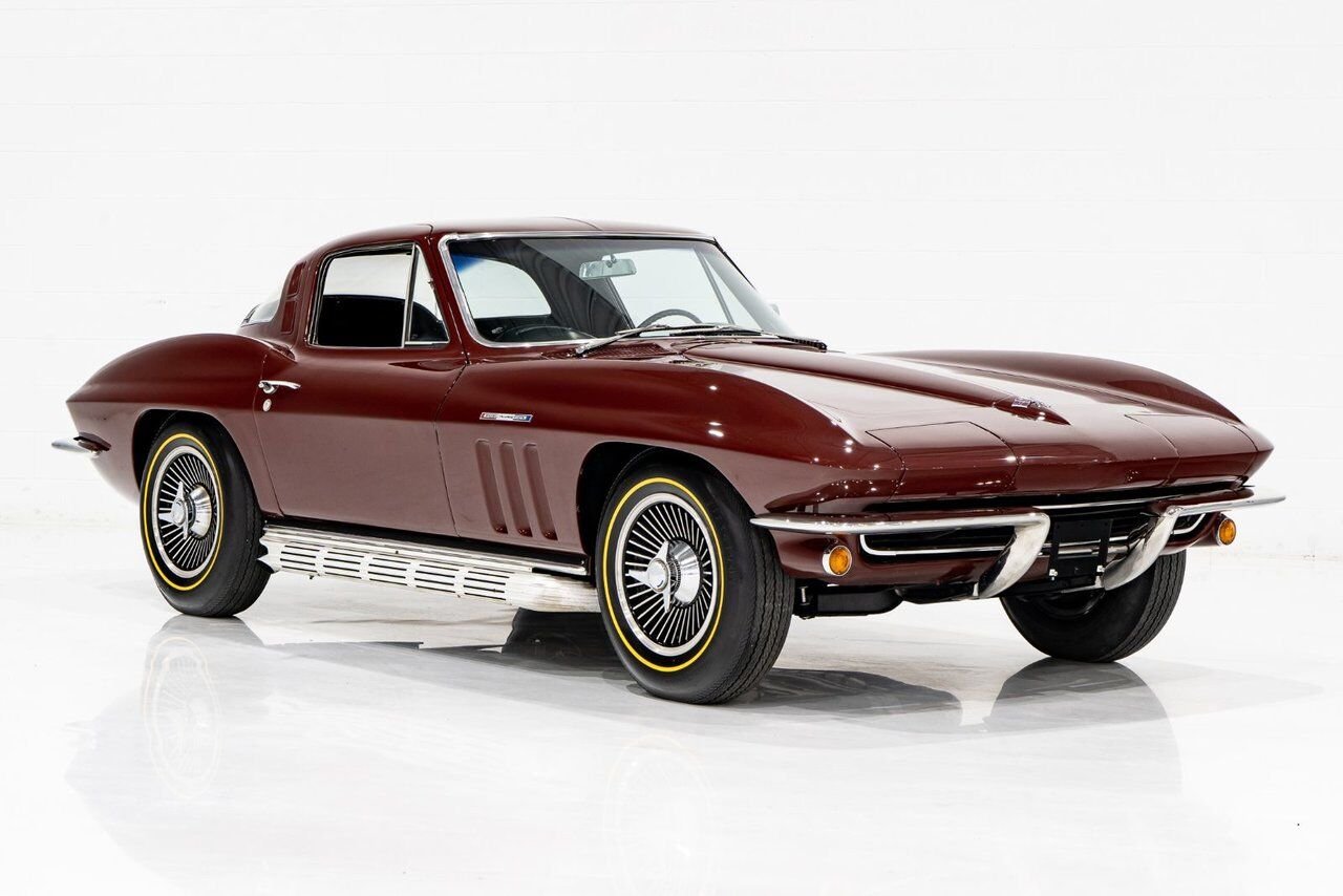 Chevrolet Corvette Fuelie Matching# HG Suffix 327/375HP **PRICE IN USD** 1965 Rouge Montréal - photo #28