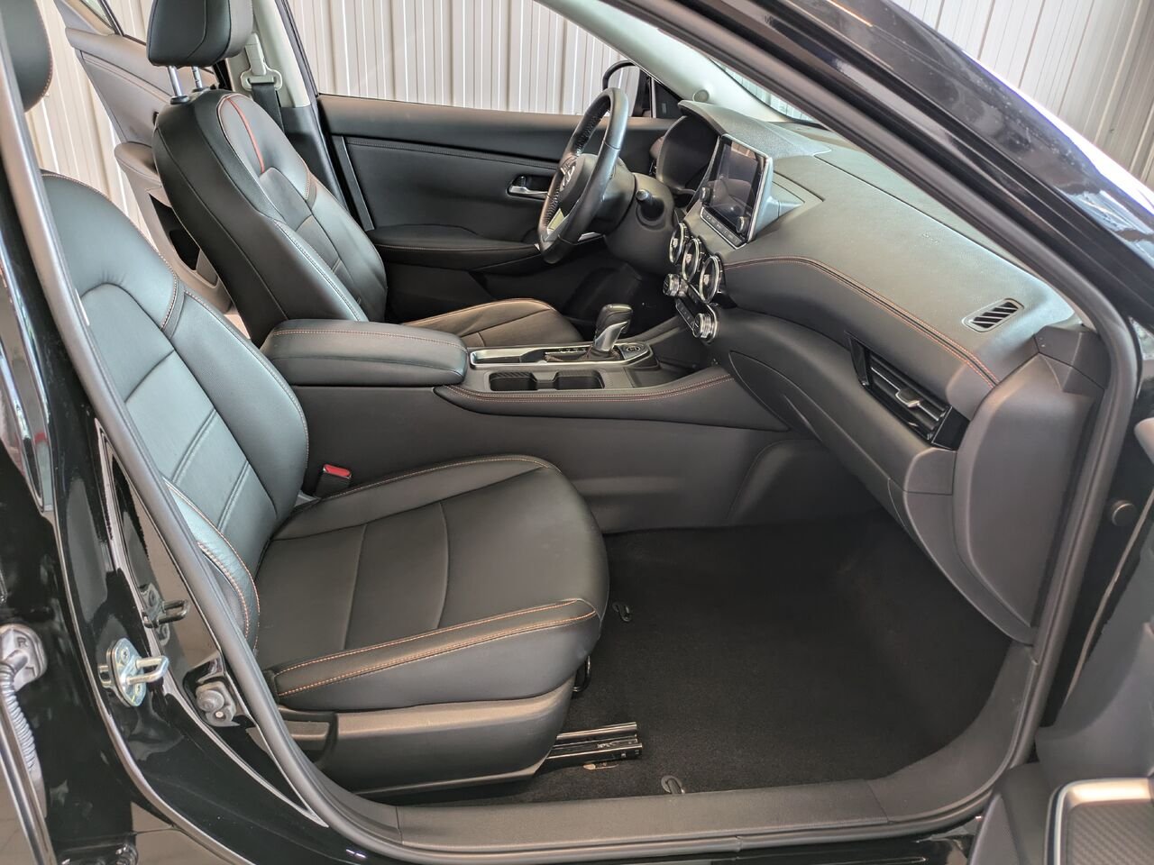 2021 Nissan Sentra Black Gatineau - photo #14
