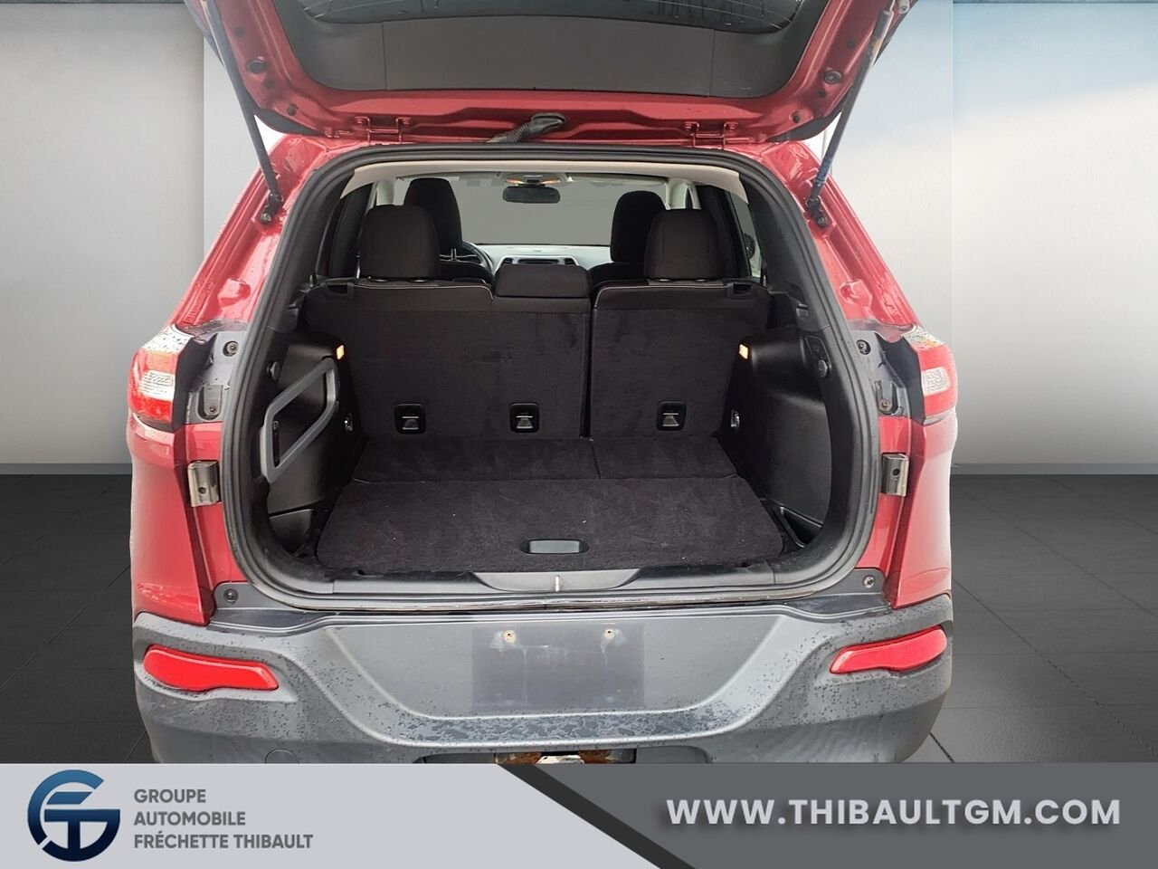 JEEP CHEROKEE L 4 RM, 4 portes, North 2014 Rouge Montmagny - photo #5
