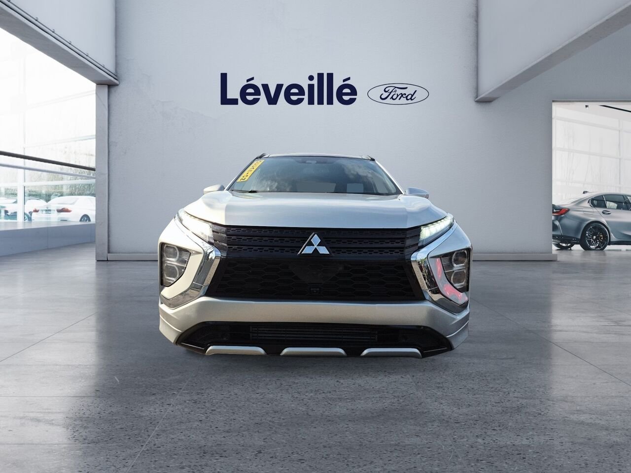 2022 Mitsubishi Eclipse Cross Silver Saint-Jérôme - photo #1