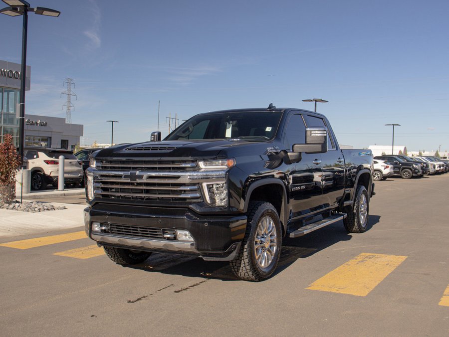2022 Chevrolet Silverado 2500HD High Country Deluxe 6.6L Duramax | Power Sunroof Black
