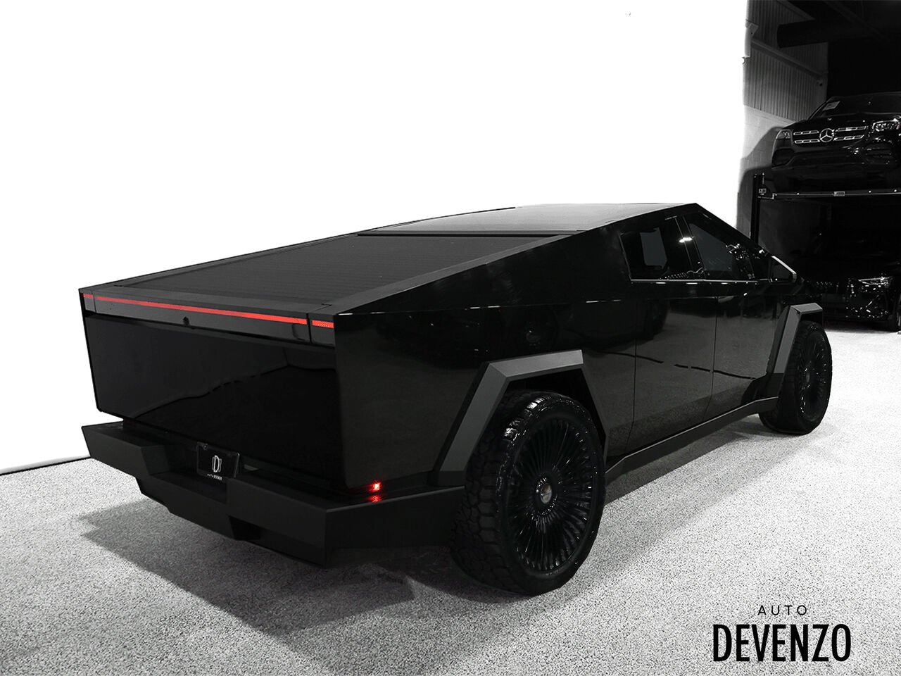 Tesla Cybertruck 2024 Argent Saint-Eustache - photo #2