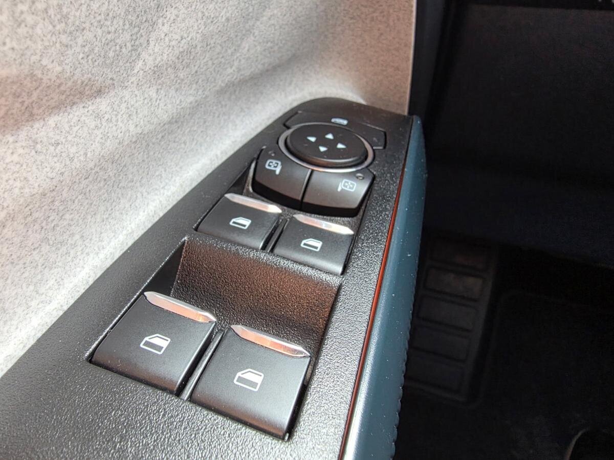 2024 Ford Maverick Hybrid Silver  - photo #13