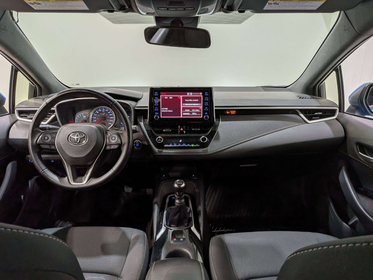 2019 Toyota Corolla Hatchback Manual Blue Val-David - photo #12