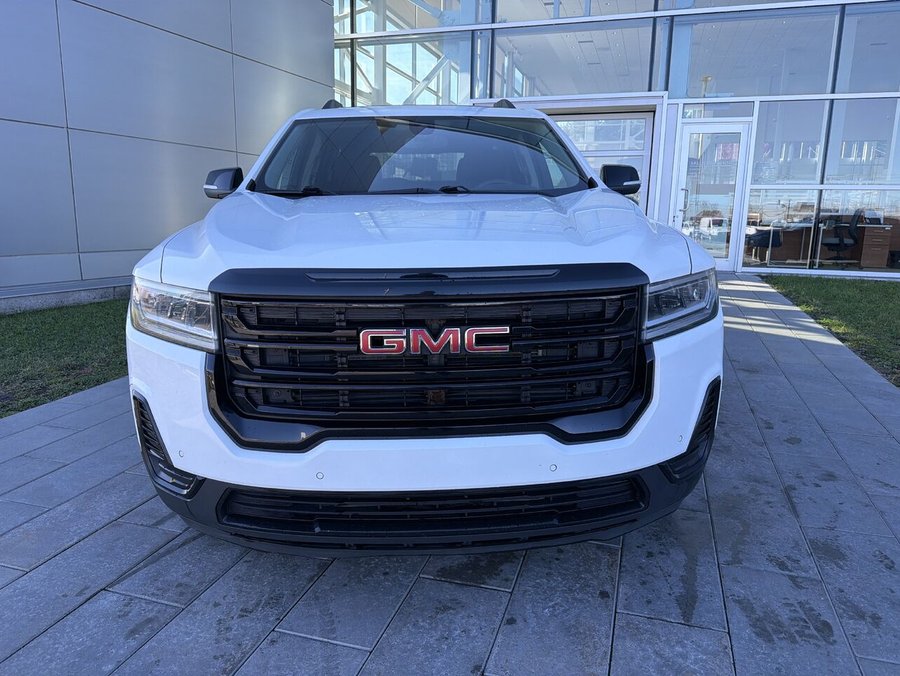 GMC Acadia SLE ** AWD ** V6 ** TOIT ** ÉLÉVATION ** GR. REMORQUAGE ** CARFAX CLEAN ** 2023 Blanc