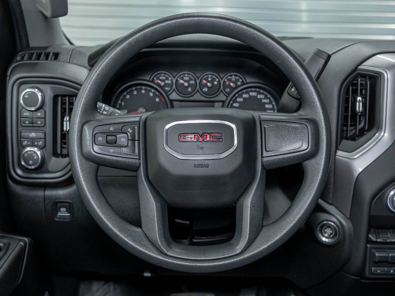 2024 GMC Sierra 1500 PRO X31 CREW 4X4 V8 *ÉDITION GRAPHITE* BEDLINER Grey Saint-Jérôme - photo #13
