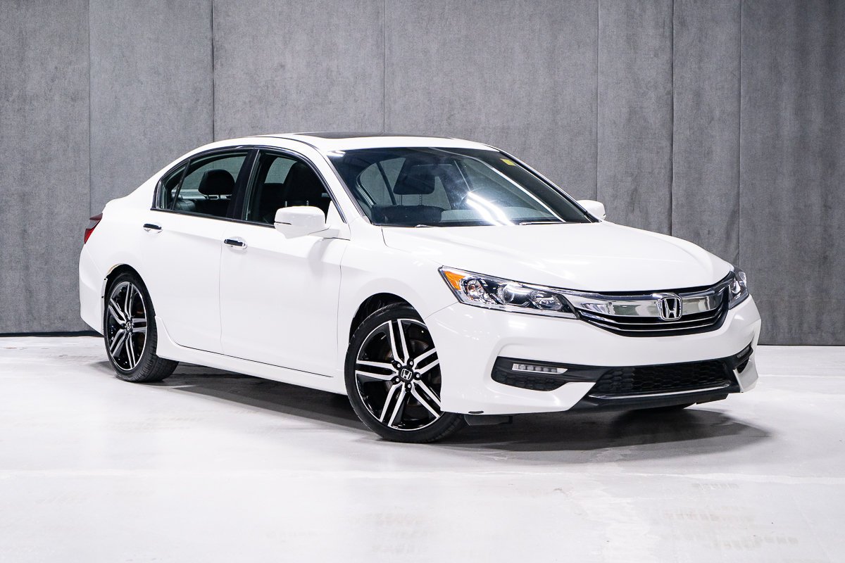 2017 Honda Accord Sedan SPORT White Montreal - photo #1