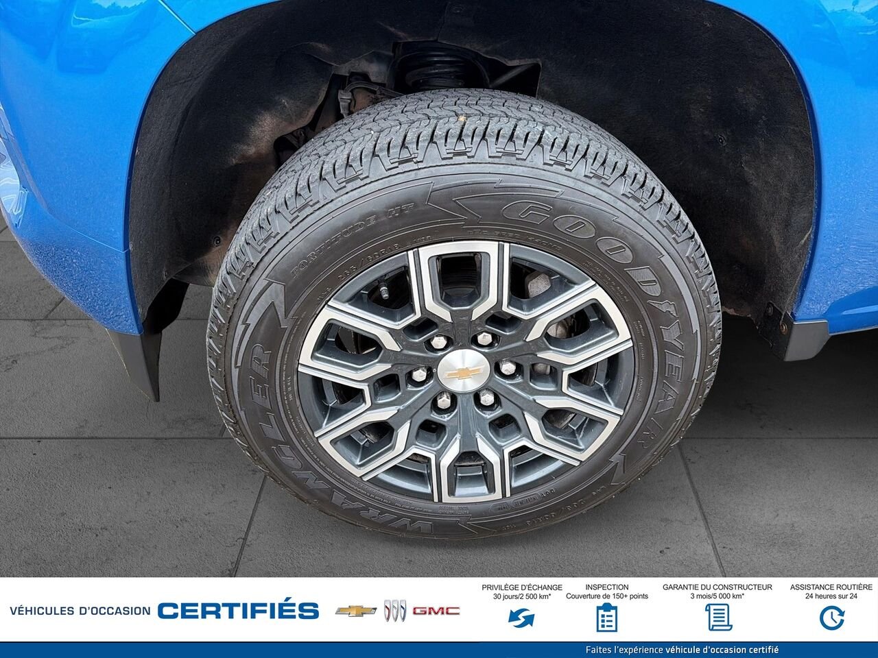 CHEVROLET COLORADO L 4 RM, Cabine multiplaces LT 2024 Bleu Montmagny - photo #6
