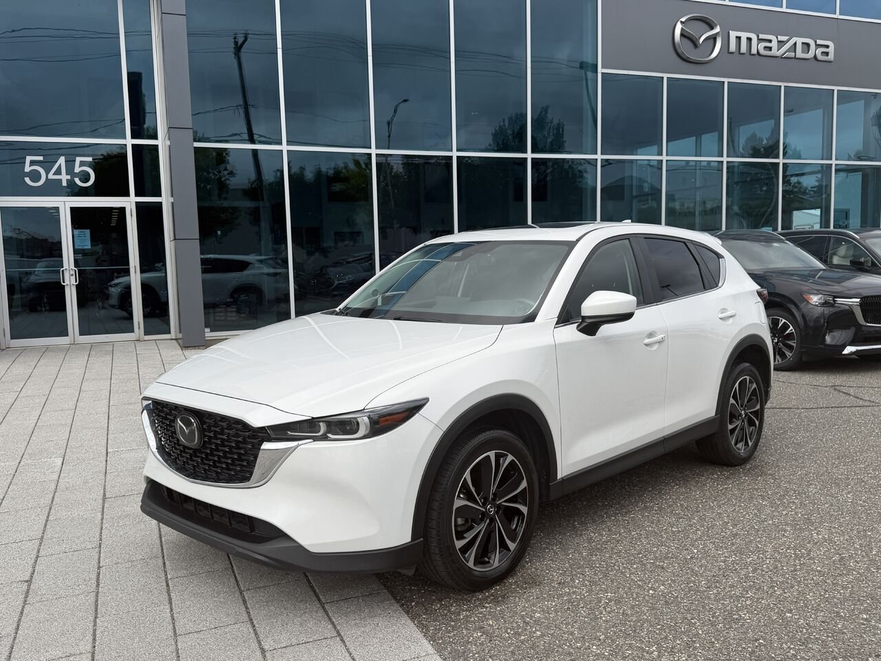 2023 Mazda CX-5 White Ste-Marie - photo #0