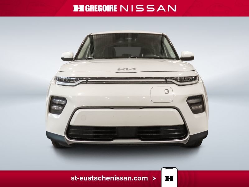 2022 Kia Soul White Saint-Eustache - photo #1