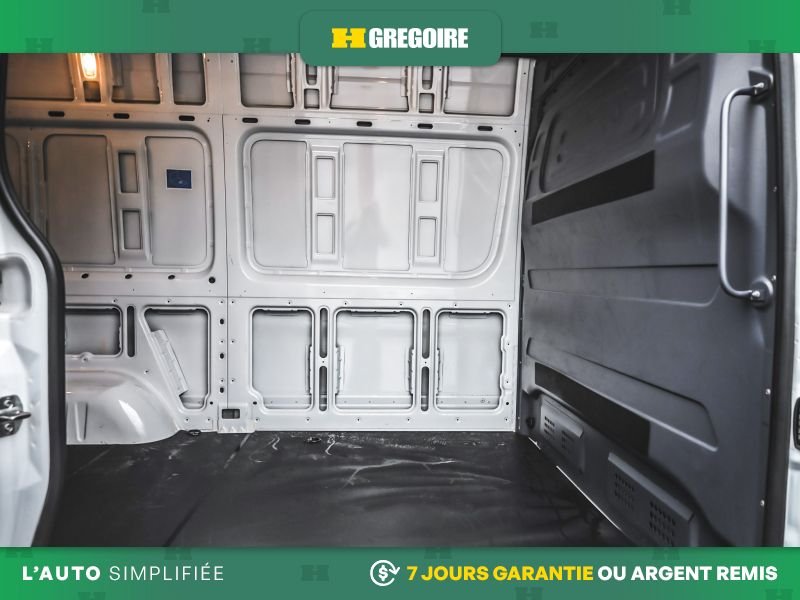 Mercedes Benz Sprinter 2025 Blanc Blainville - photo #13