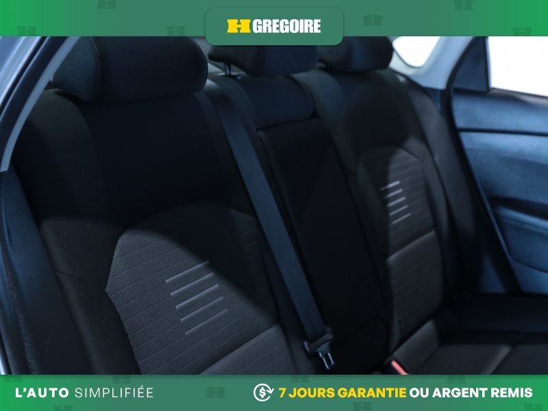 2019 Kia Forte Grey Laval - photo #23